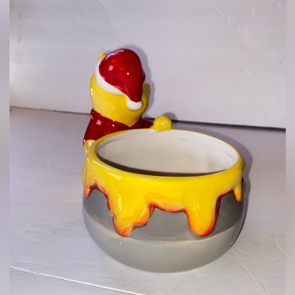 NEW - Disney Winnie the Pooh Christmas Serving Bowl - Picture 6 of 11